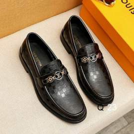 Picture of Louis Vuitton Shoes _SKULVsz38-45HY011913160